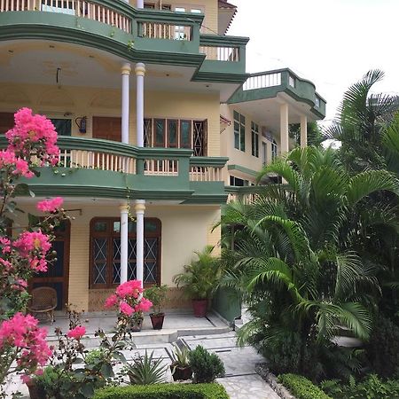 Ayushman Cottage Rishīkesh Zewnętrze zdjęcie